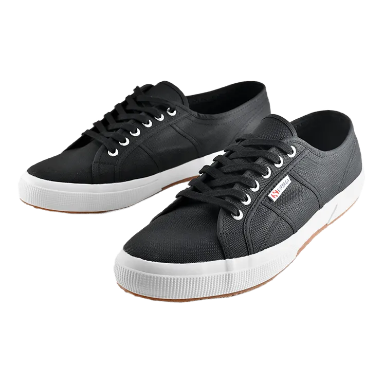 2750 Cotu Classic Black