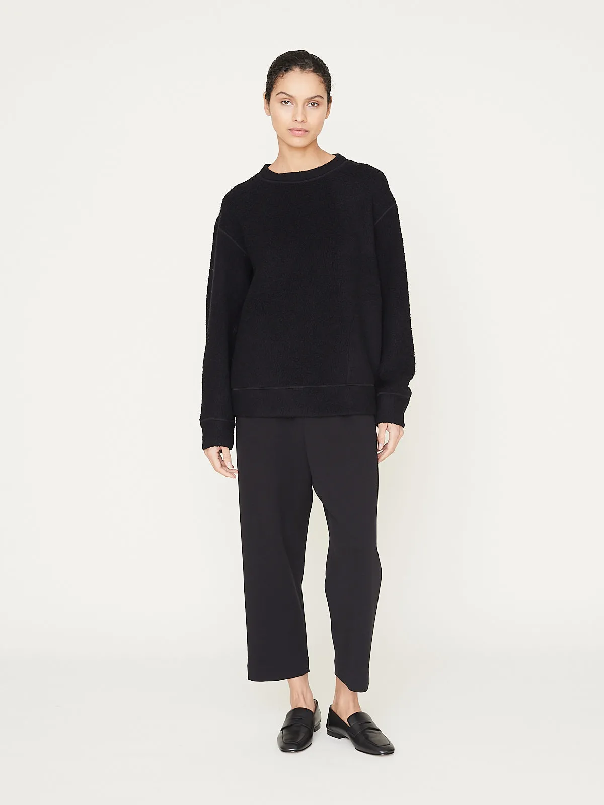Bulky Sweatshirt in Black
