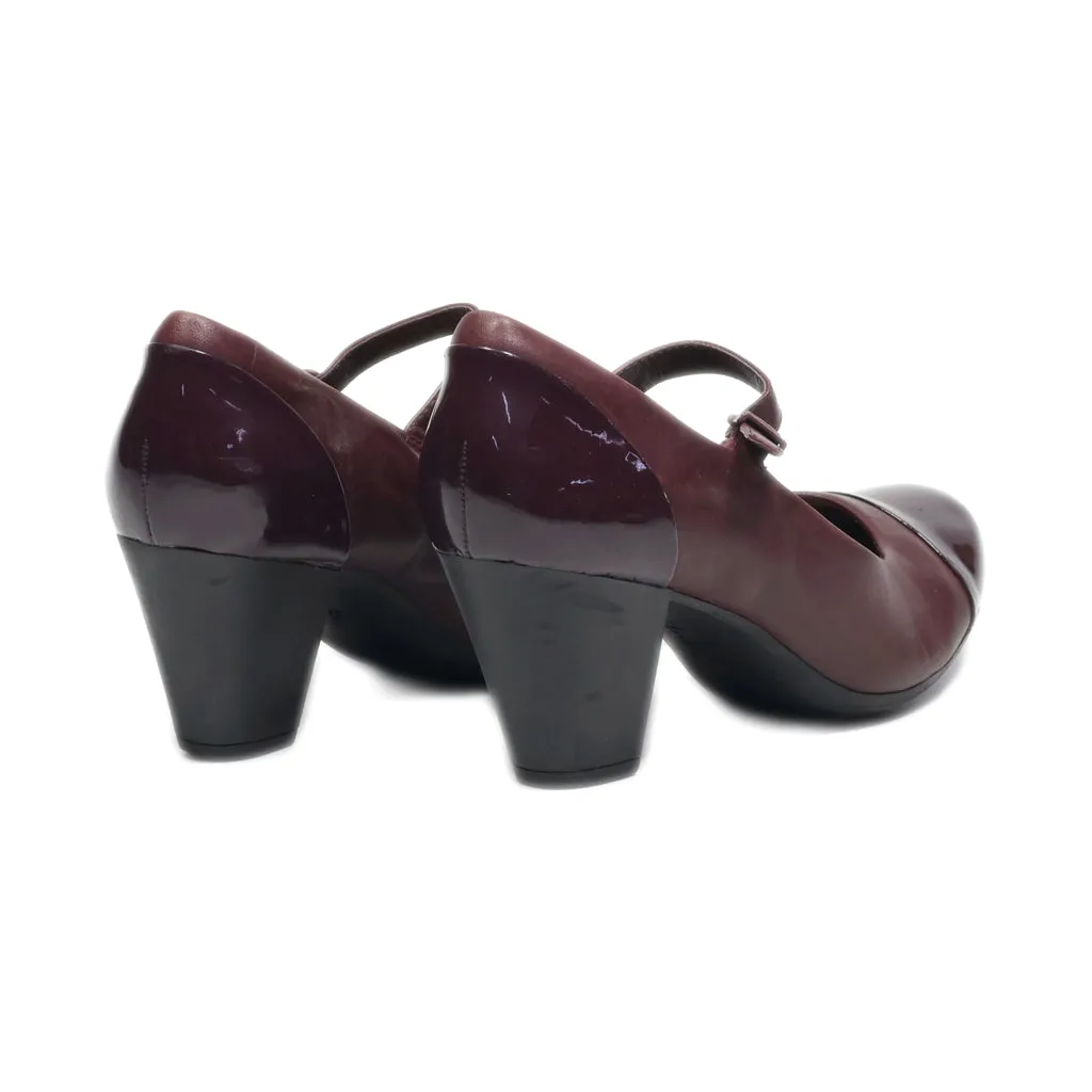 Clarks High-Heel Shoes Leather Maroon Colour For Women
