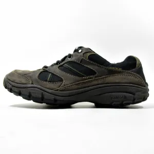 CLARKS Wave