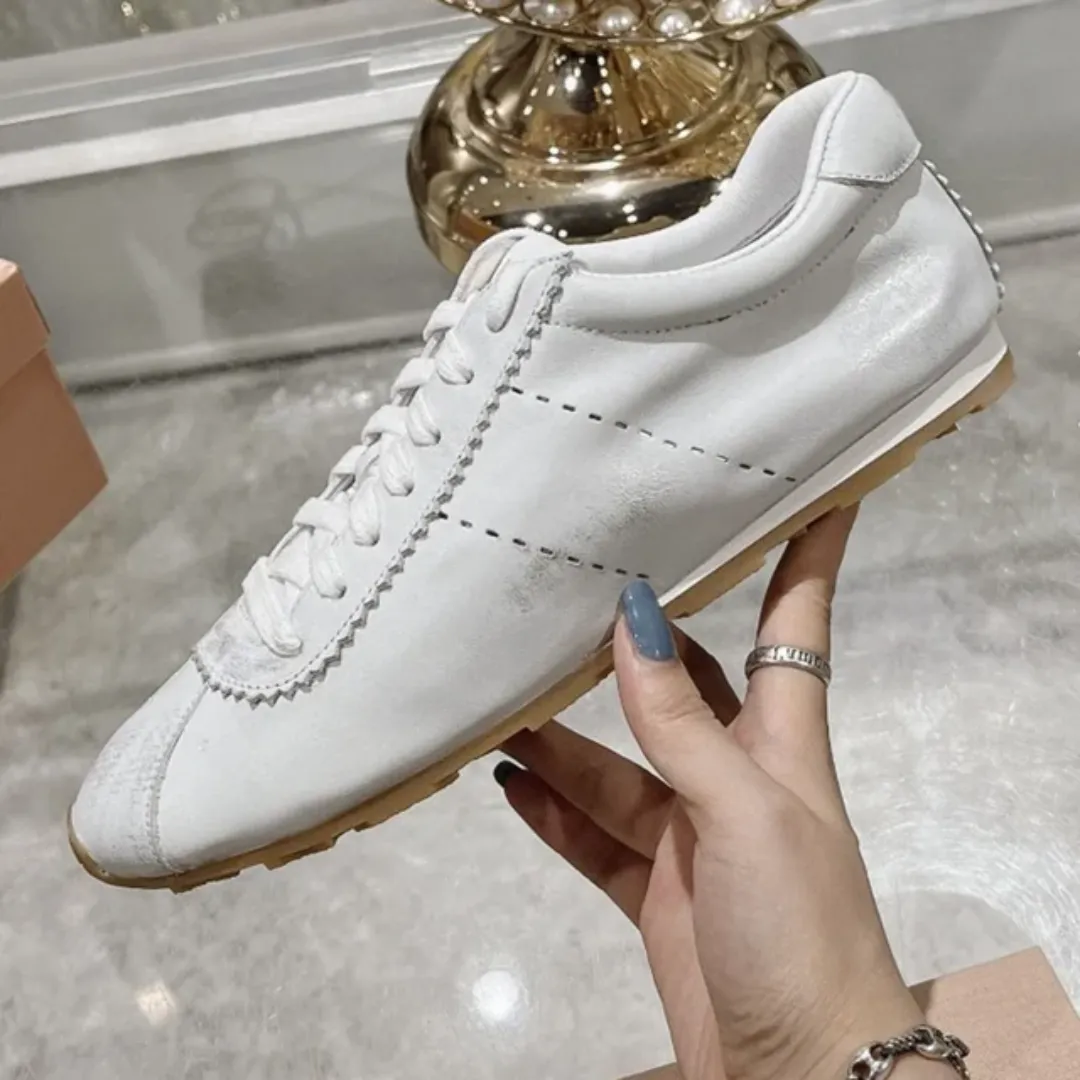 Clementine - Elegant Lace-Up Sneakers for Women