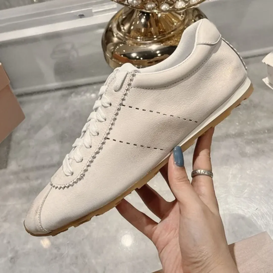 Clementine - Elegant Lace-Up Sneakers for Women