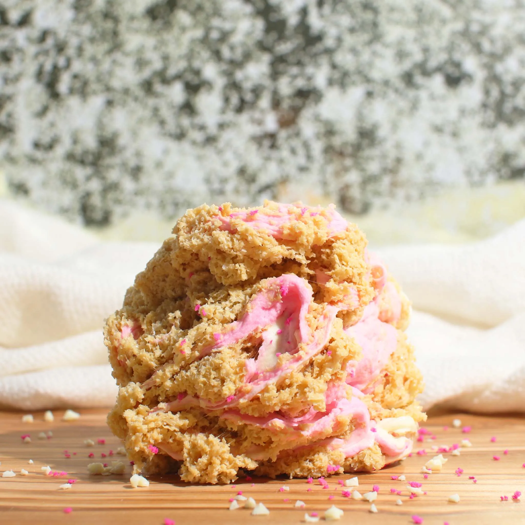 DIY Slime - Raspberry Crunch Tart