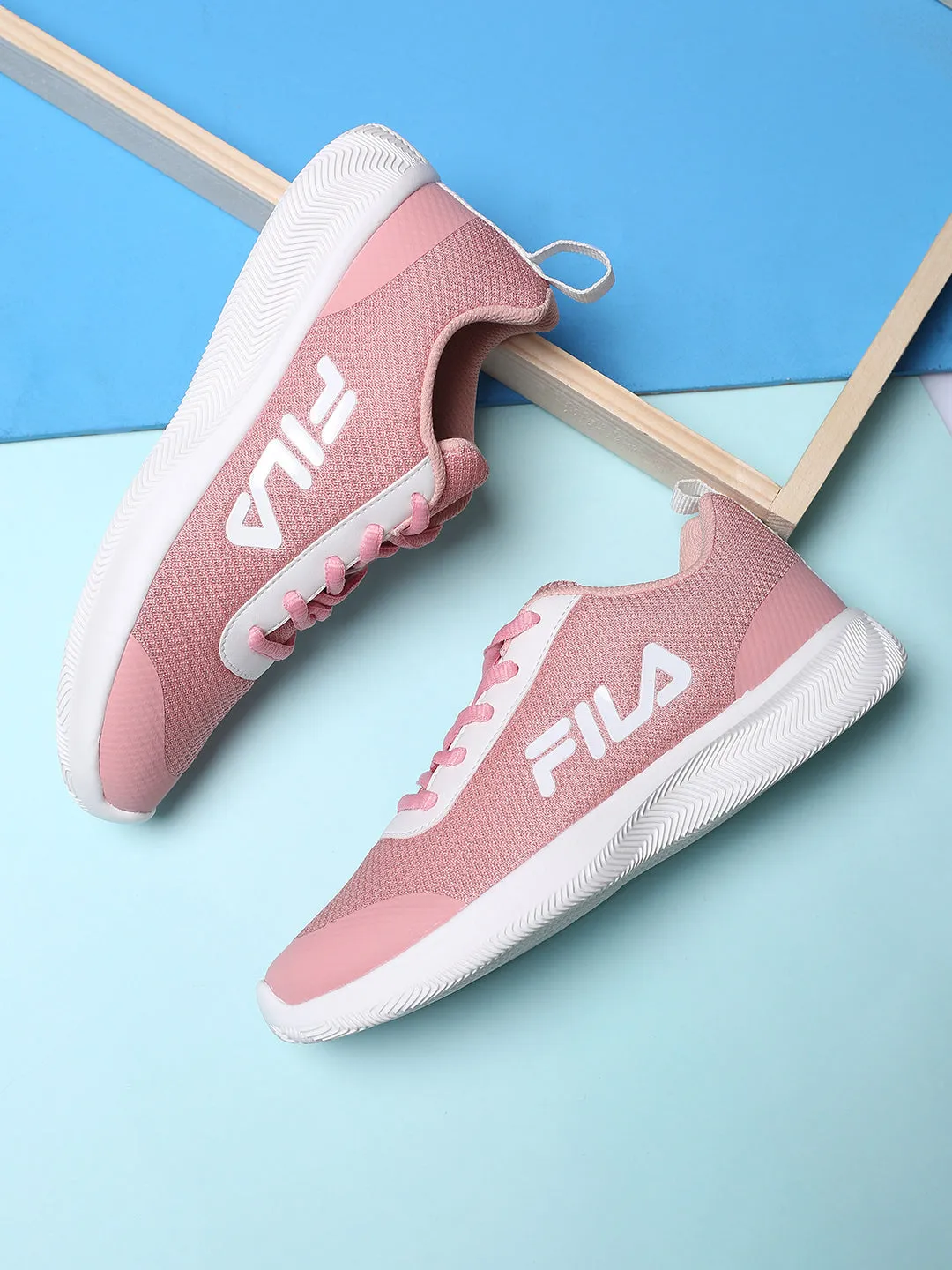 Fila Peach Krotey Women's Running Shoes