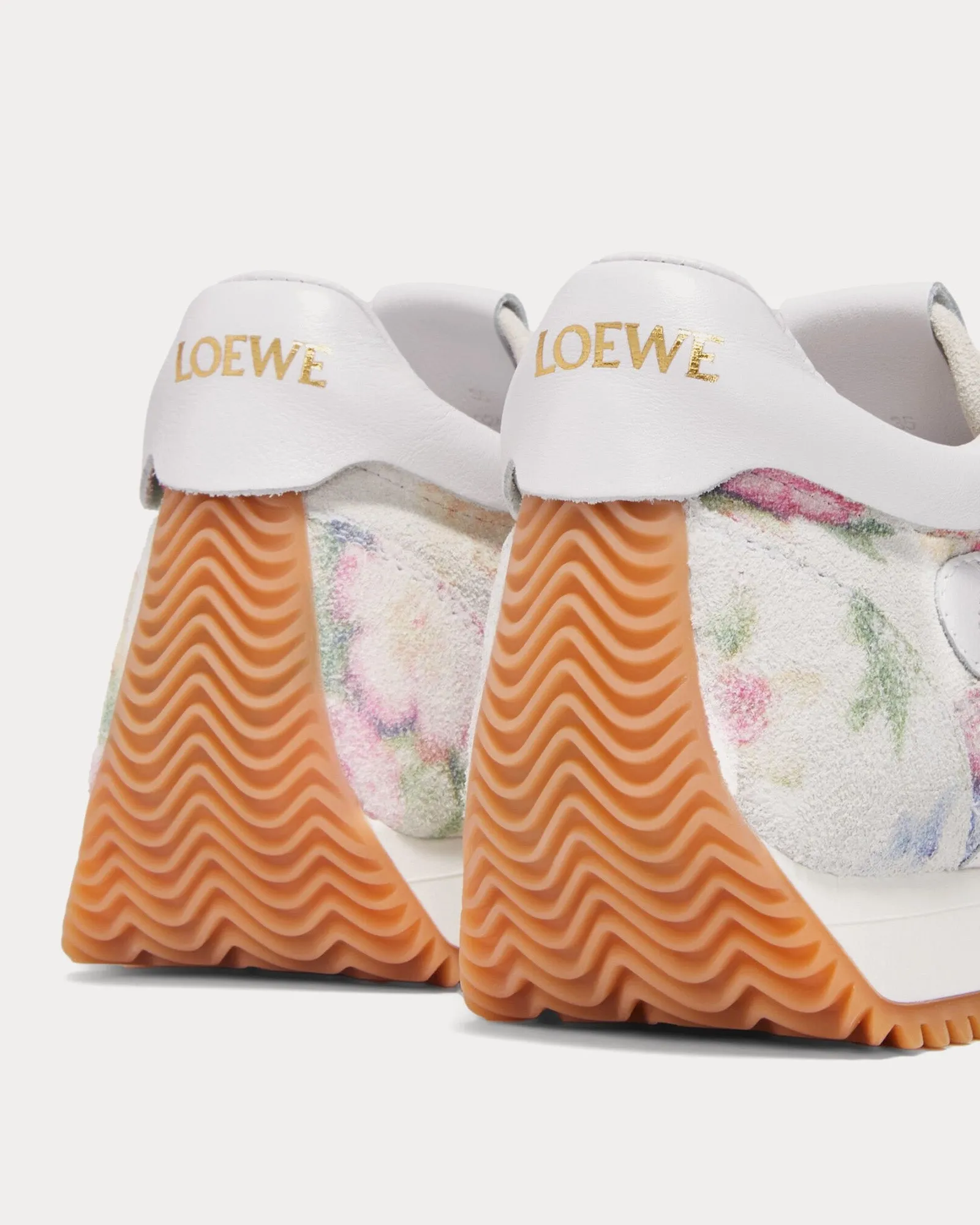 Flow Runner Brushed Suede White / Pink Multi Low Top Sneakers