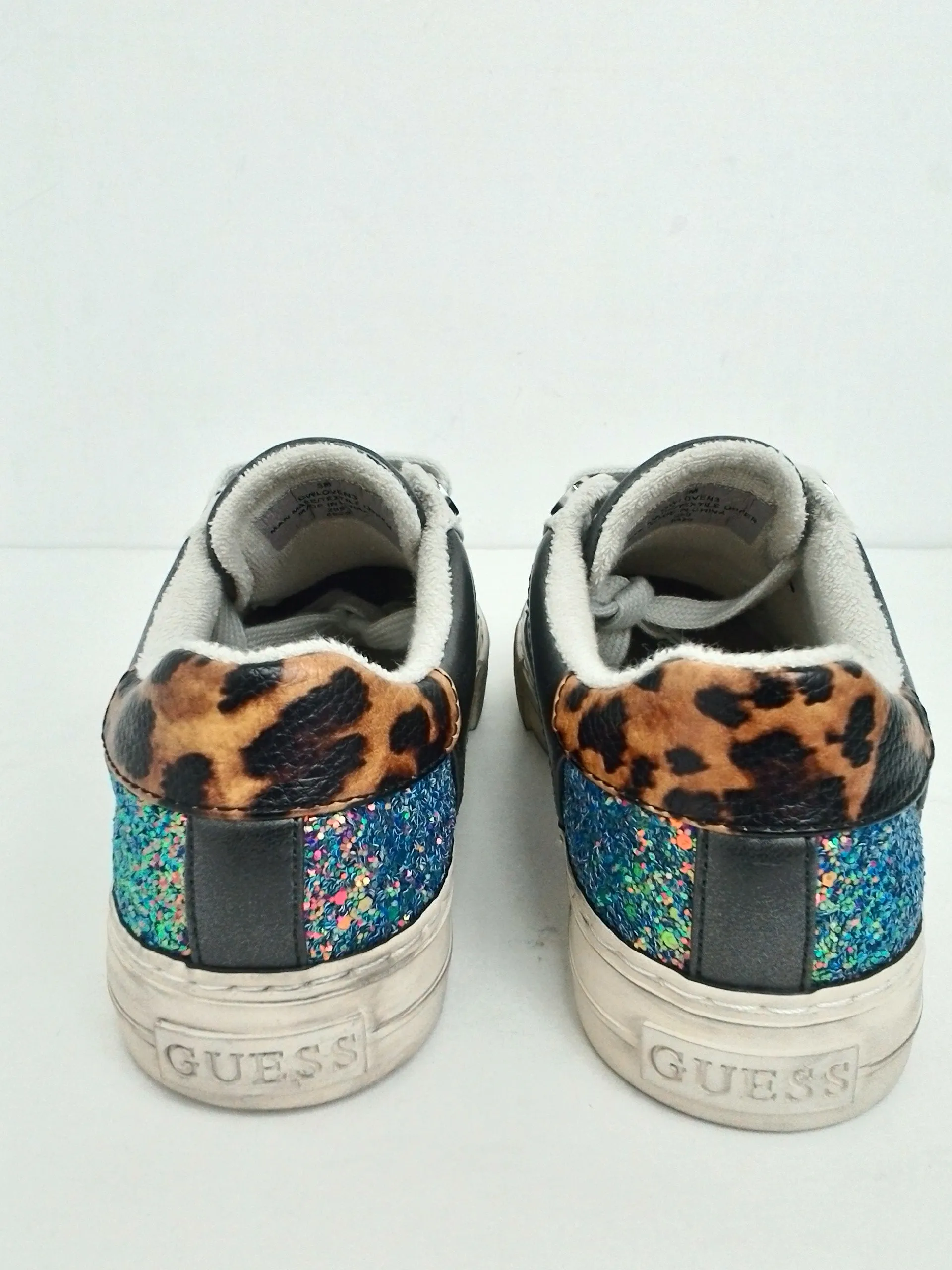 Guess Women's Loven Sneakers Size 5 M