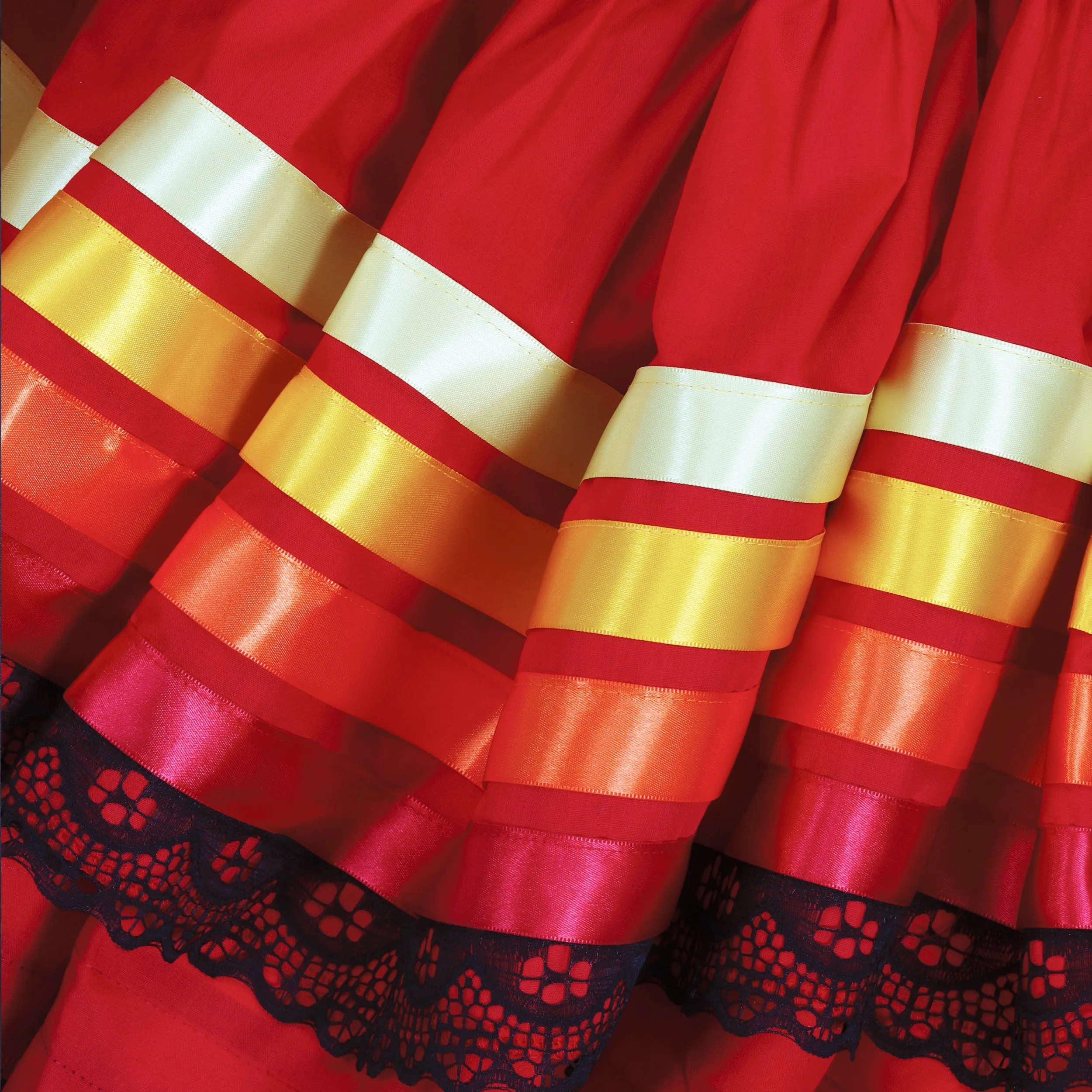 Hoja de Maiz Doble Vuelo Folklórico Practice Skirt – Rojo