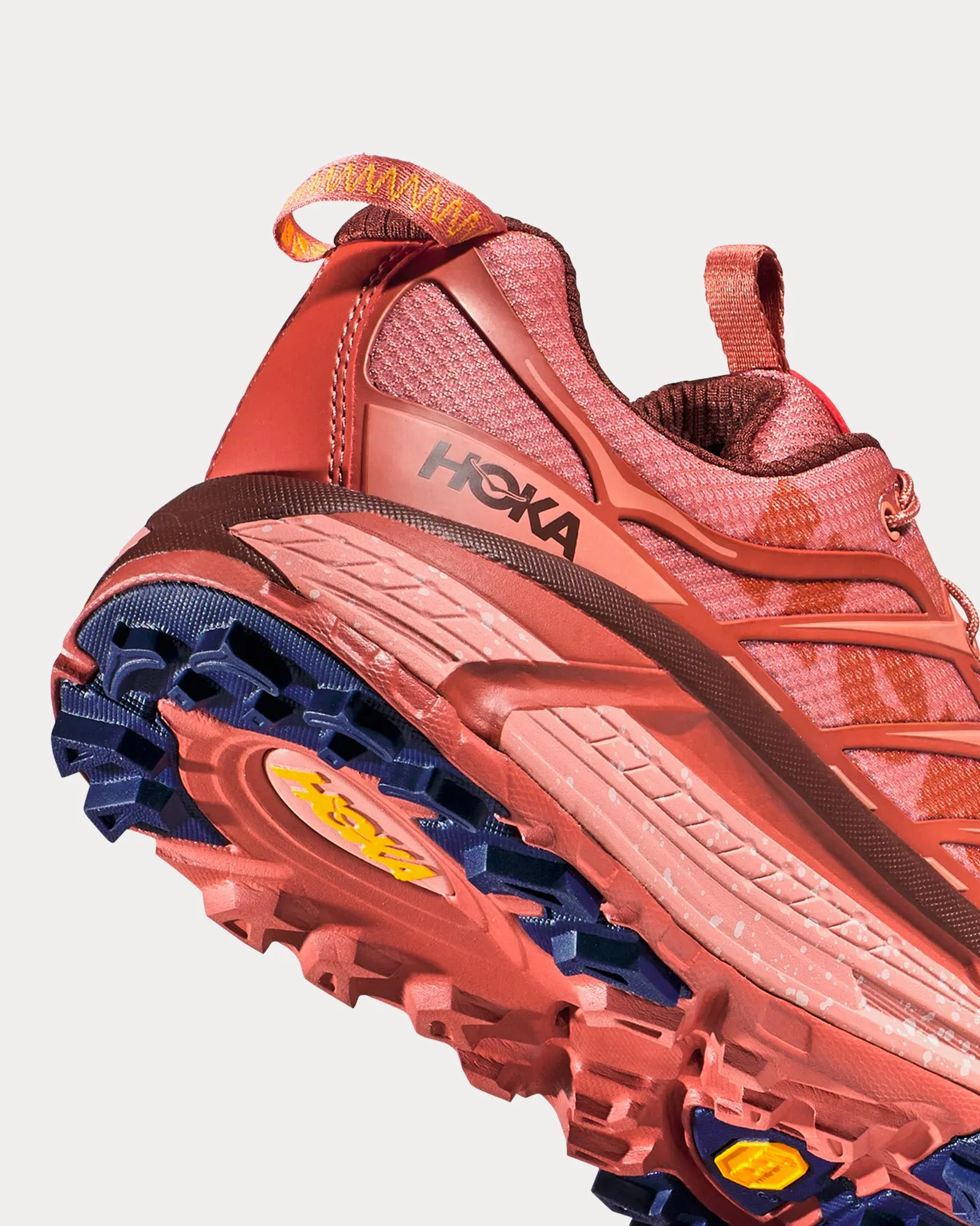 Mafate Three2 Hot Sauce / Earthenware Running Shoes
