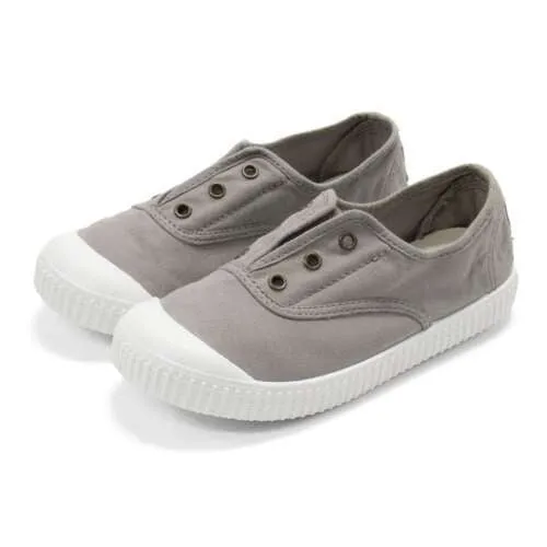 Me & Henry Canvas Deck Shoes in Light Grey : Size Toddler 6 to 11.5