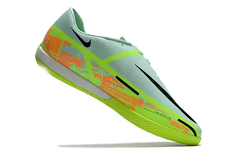 Nike React Phantom GT2 Pro IC  Indoor Football Shoes