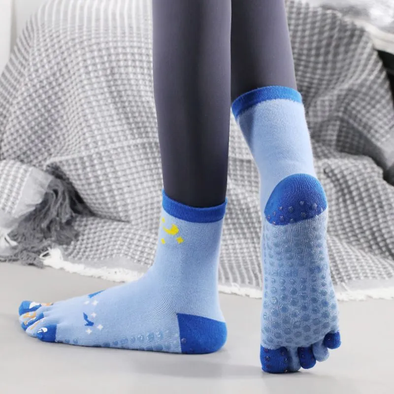 Professional Non-slip Yoga Toe Socks （Great Sale⛄BUY 2 Get 10% OFF）