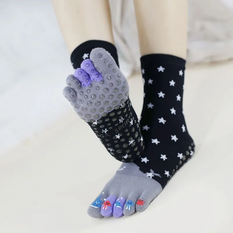 Professional Non-slip Yoga Toe Socks （Great Sale⛄BUY 2 Get 10% OFF）