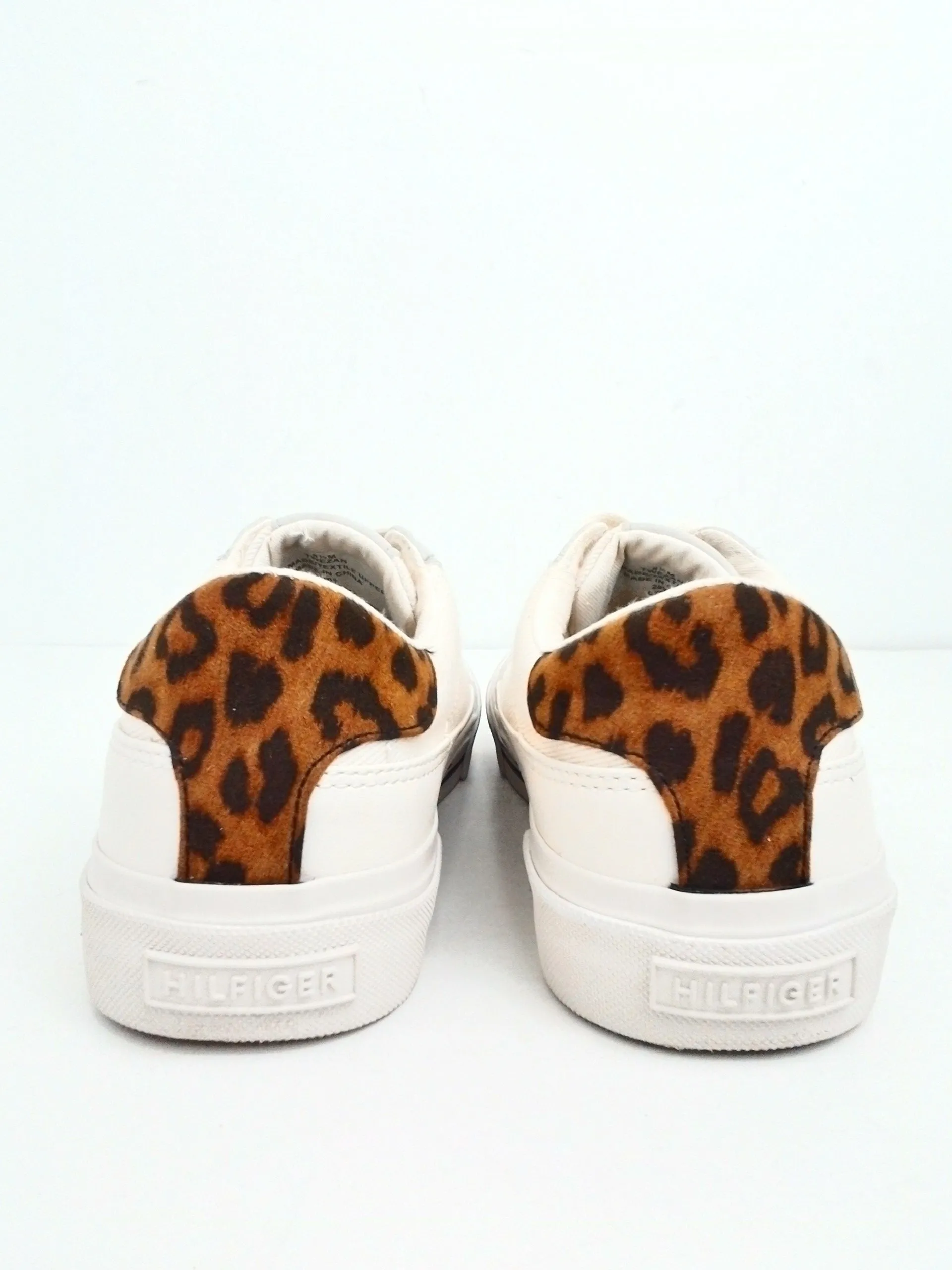 Tommy Hilfiger Women's White/Beige Sneakers Size 8.5